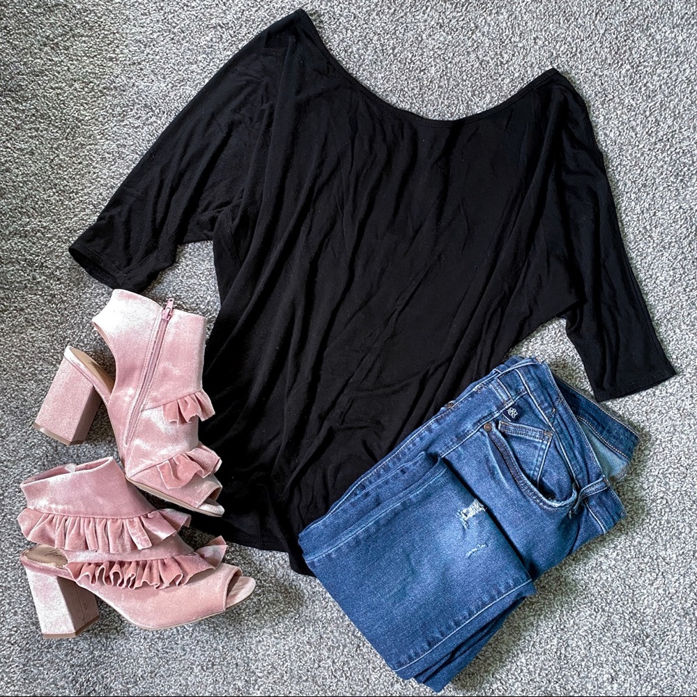 Luxe USA Black Tee